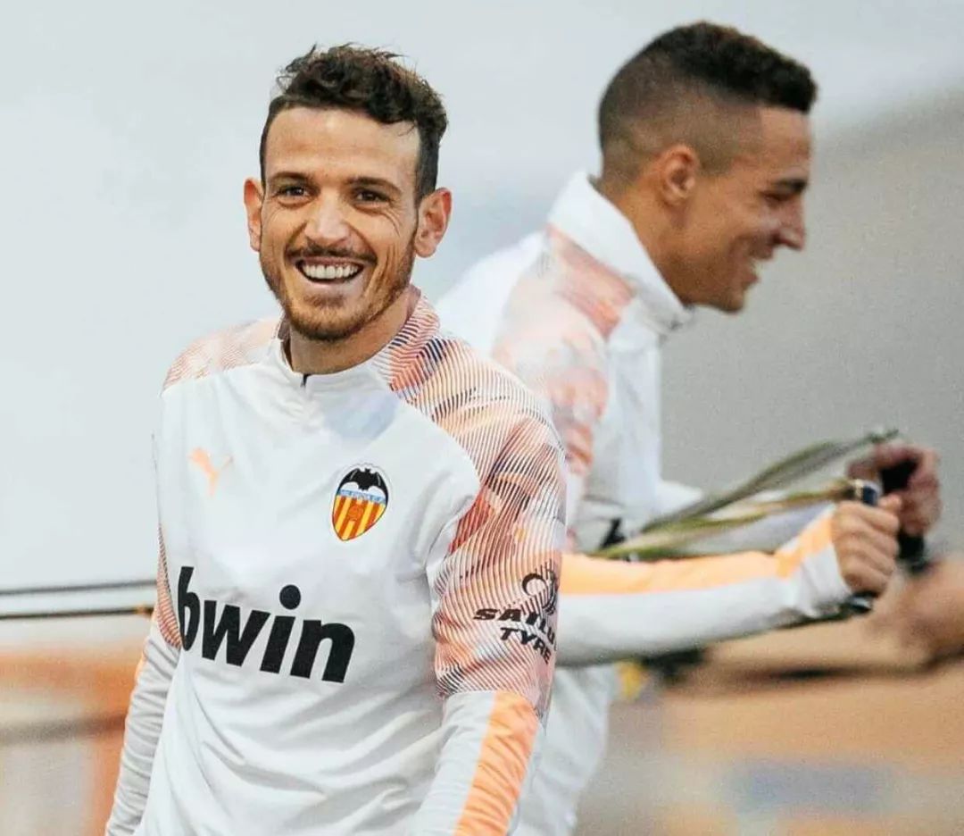 包含瓦伦西亚力克意大利,布鲁诺爆发神勇的词条 包含瓦伦西亚力克意大利,布鲁诺爆发神勇的词条