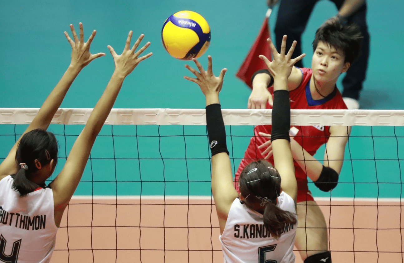 泰国羽毛球队碾压日本羽毛球队，谌龙制霸全场的简单介绍