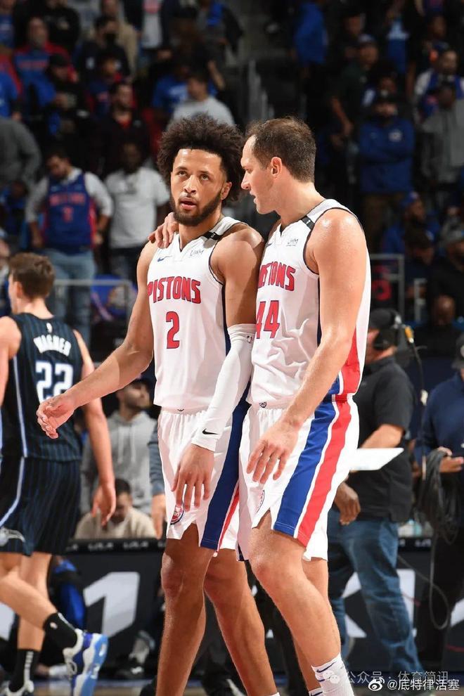 米兰捕鱼-关于雄鹿主将再次受伤，球队状态动荡的信息