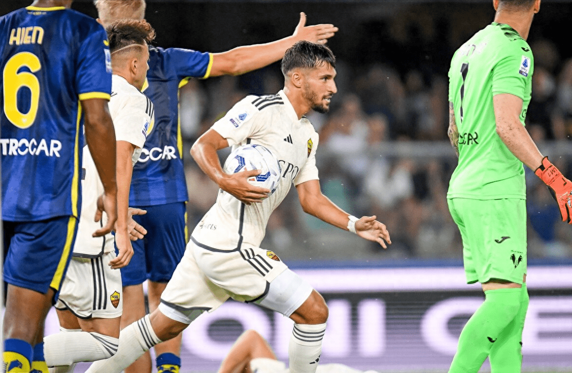 包含罗马客场逼平维罗纳，难分胜负的词条