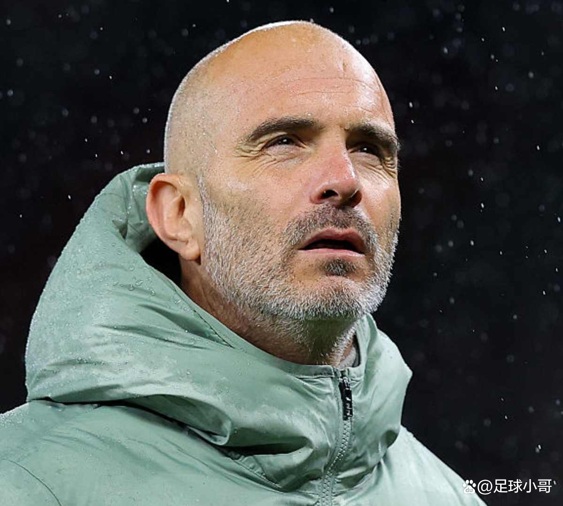 关于切尔西前锋困扰对手防线，反常表现抢眼的信息