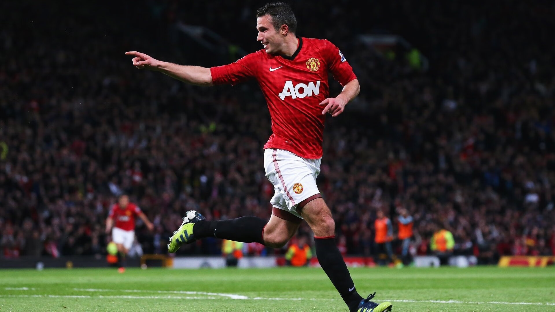 法拉利鏖战红牛二队，勒克莱尔扛起全队的孤勇之战